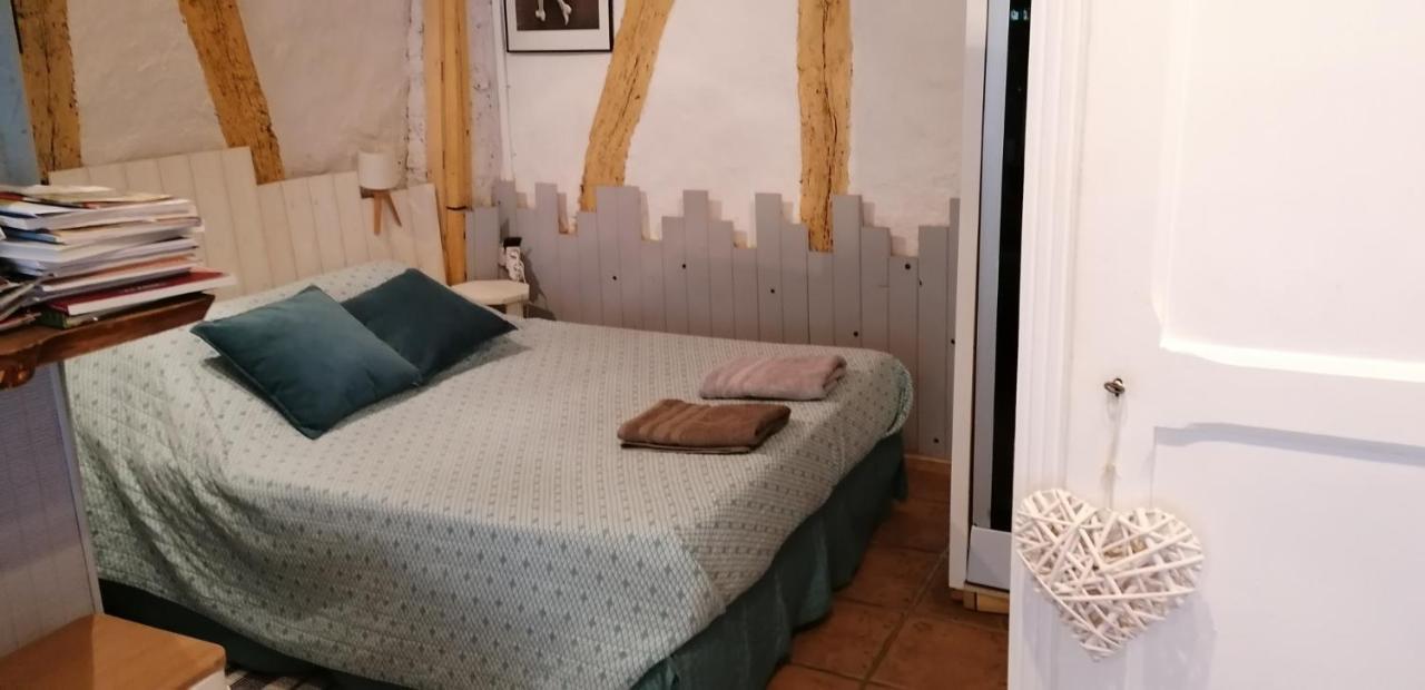 Le Relais De La Myrpe Apartment Бержерак Екстериор снимка