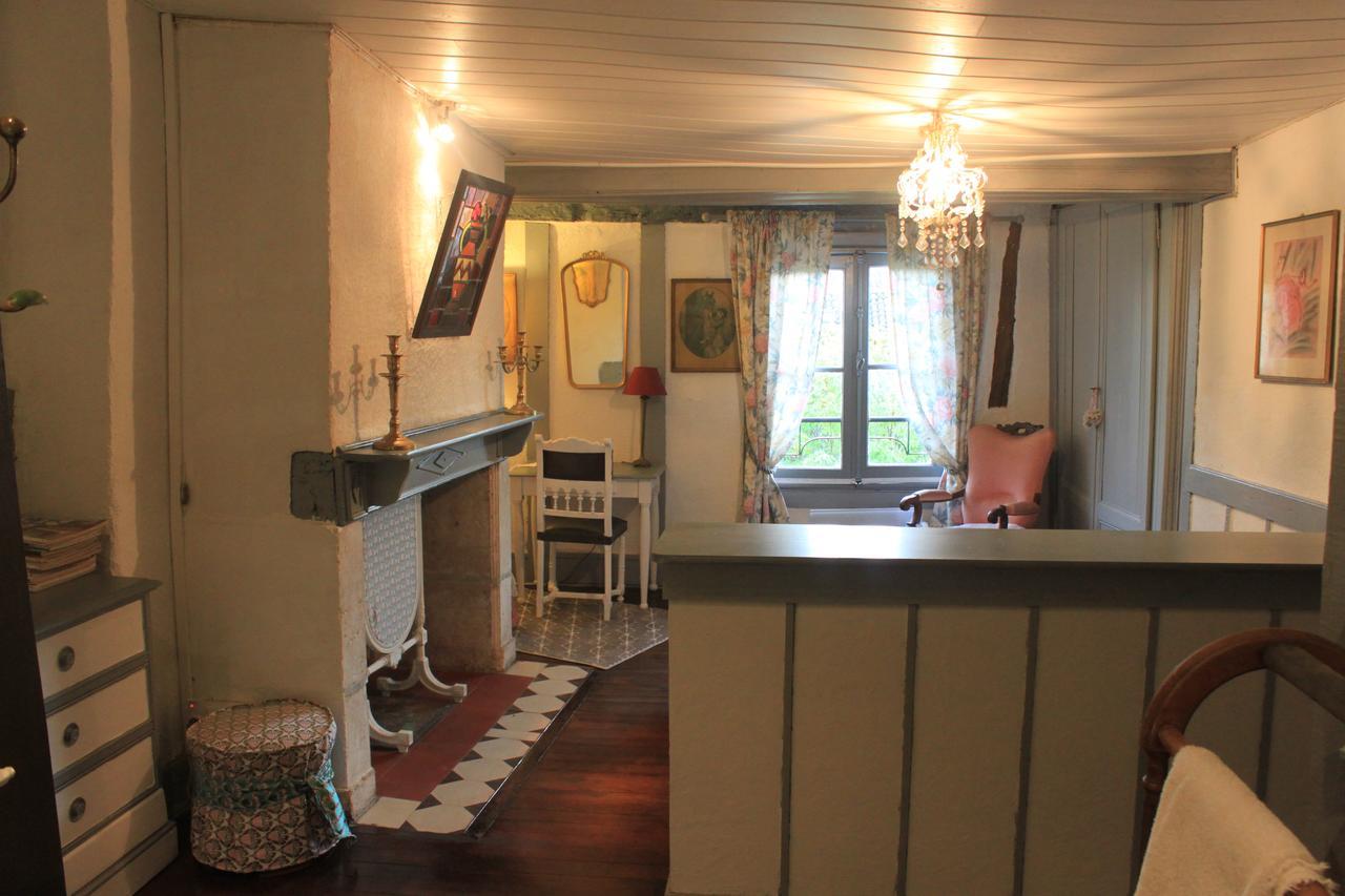 Le Relais De La Myrpe Apartment Бержерак Екстериор снимка