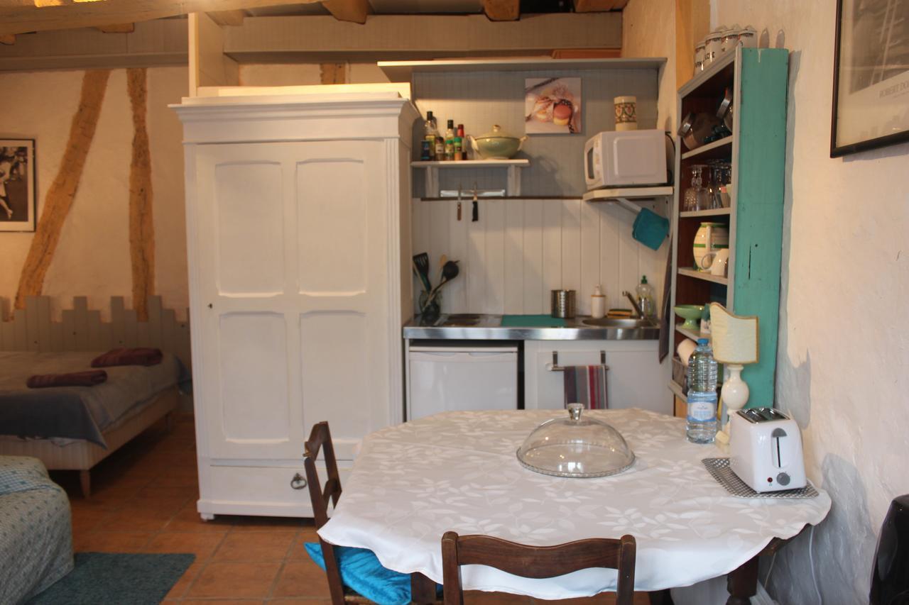 Le Relais De La Myrpe Apartment Бержерак Екстериор снимка