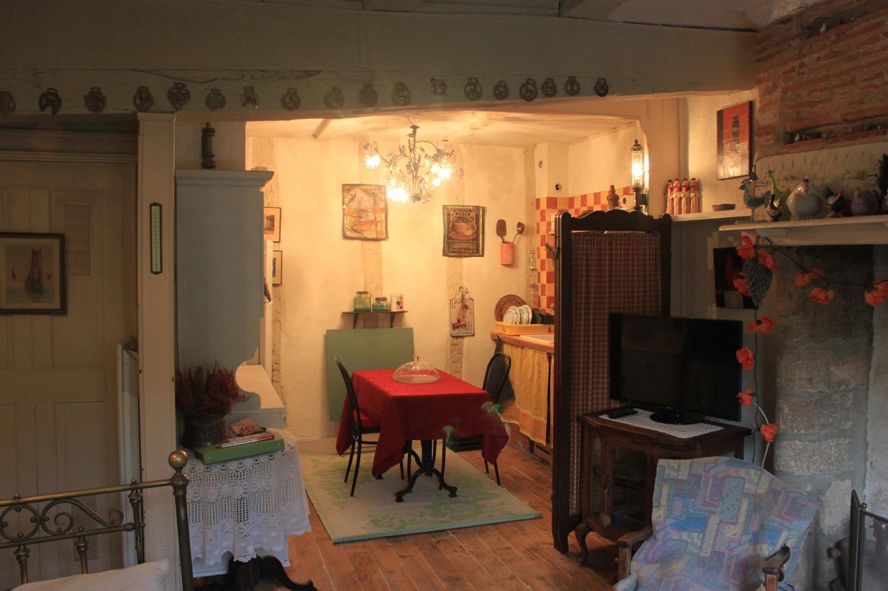 Le Relais De La Myrpe Apartment Бержерак Екстериор снимка