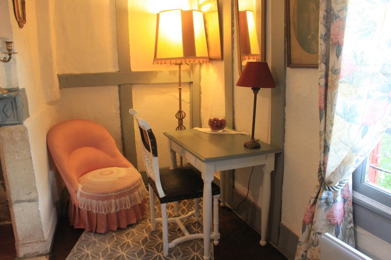 Le Relais De La Myrpe Apartment Бержерак Екстериор снимка